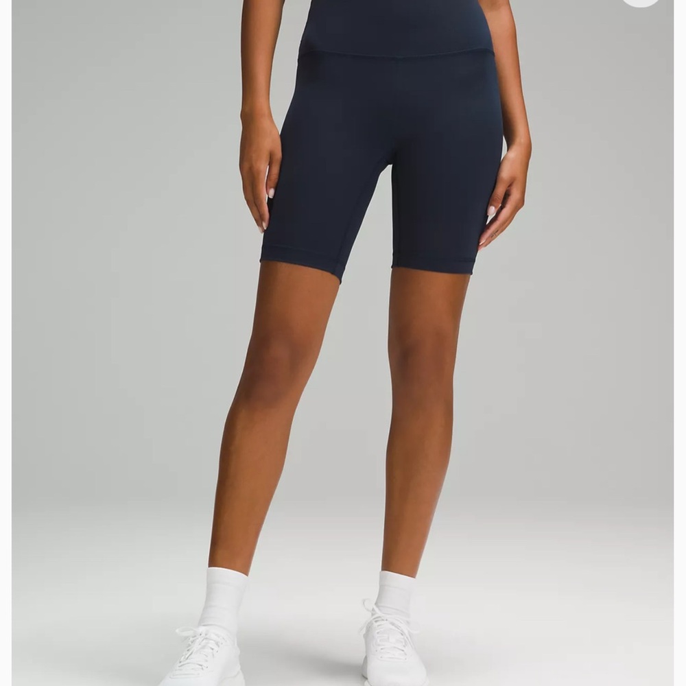 Lululemon Wunder Train Short 8”
